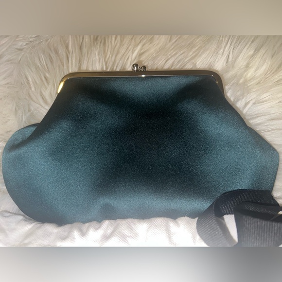 Victoria Beckham Dark Green Satin Pocket Clutch ASO Meghan Markle - Picture 3 of 10